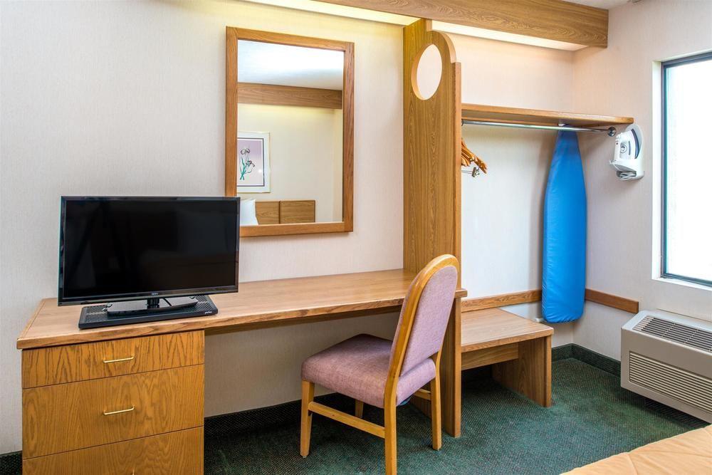 Oyo Hotel Lincoln Airport Ne, Hwy 80 المظهر الخارجي الصورة