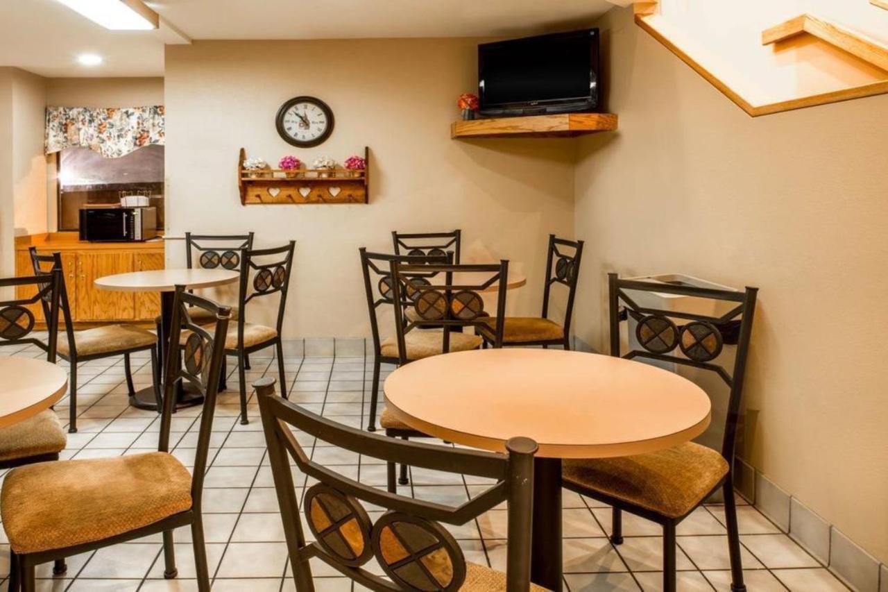 Oyo Hotel Lincoln Airport Ne, Hwy 80 المظهر الخارجي الصورة